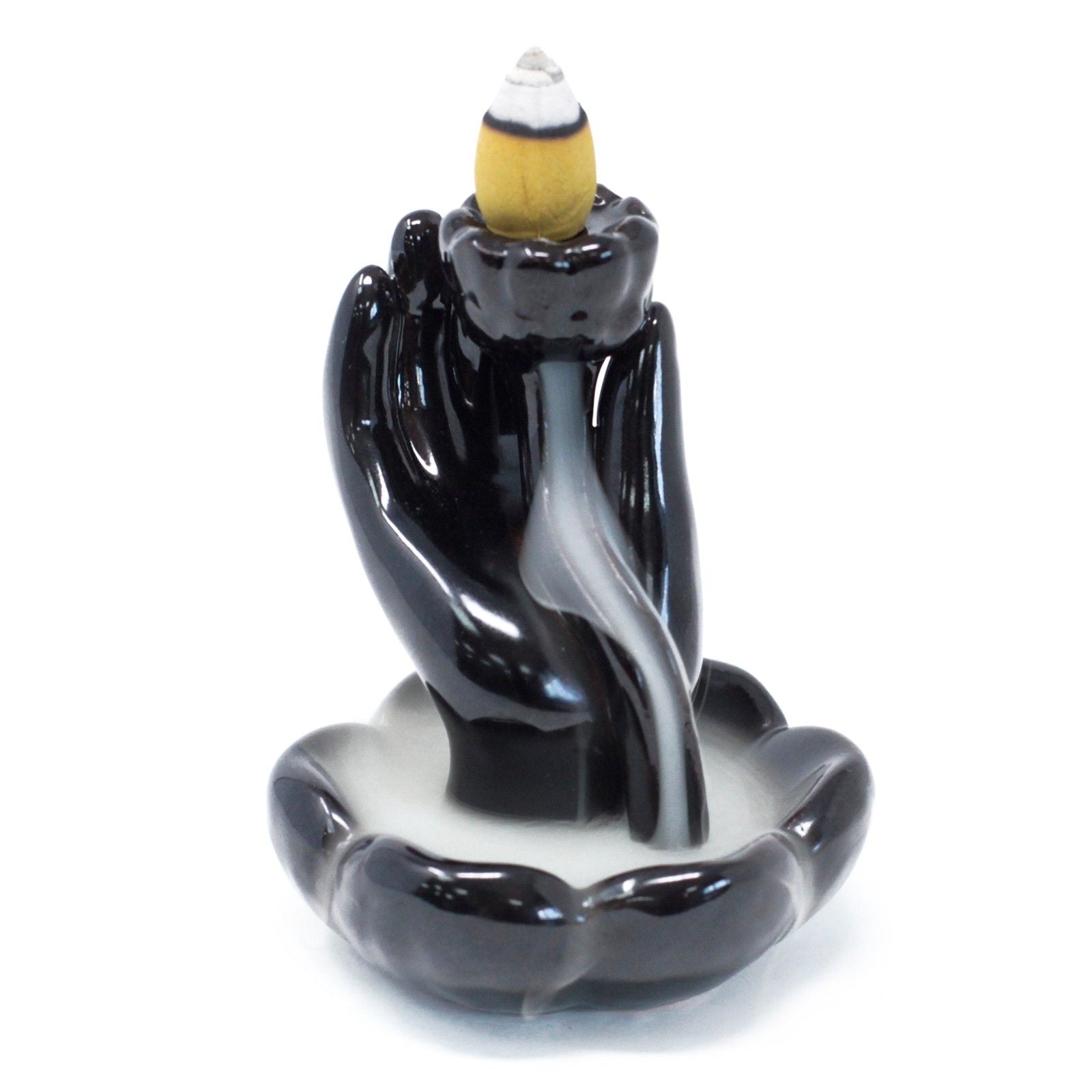 Bruleur d'encens backflow en forme de main en ceramique noire avec cone d'encens et fumee descendante effet cascade apaisant