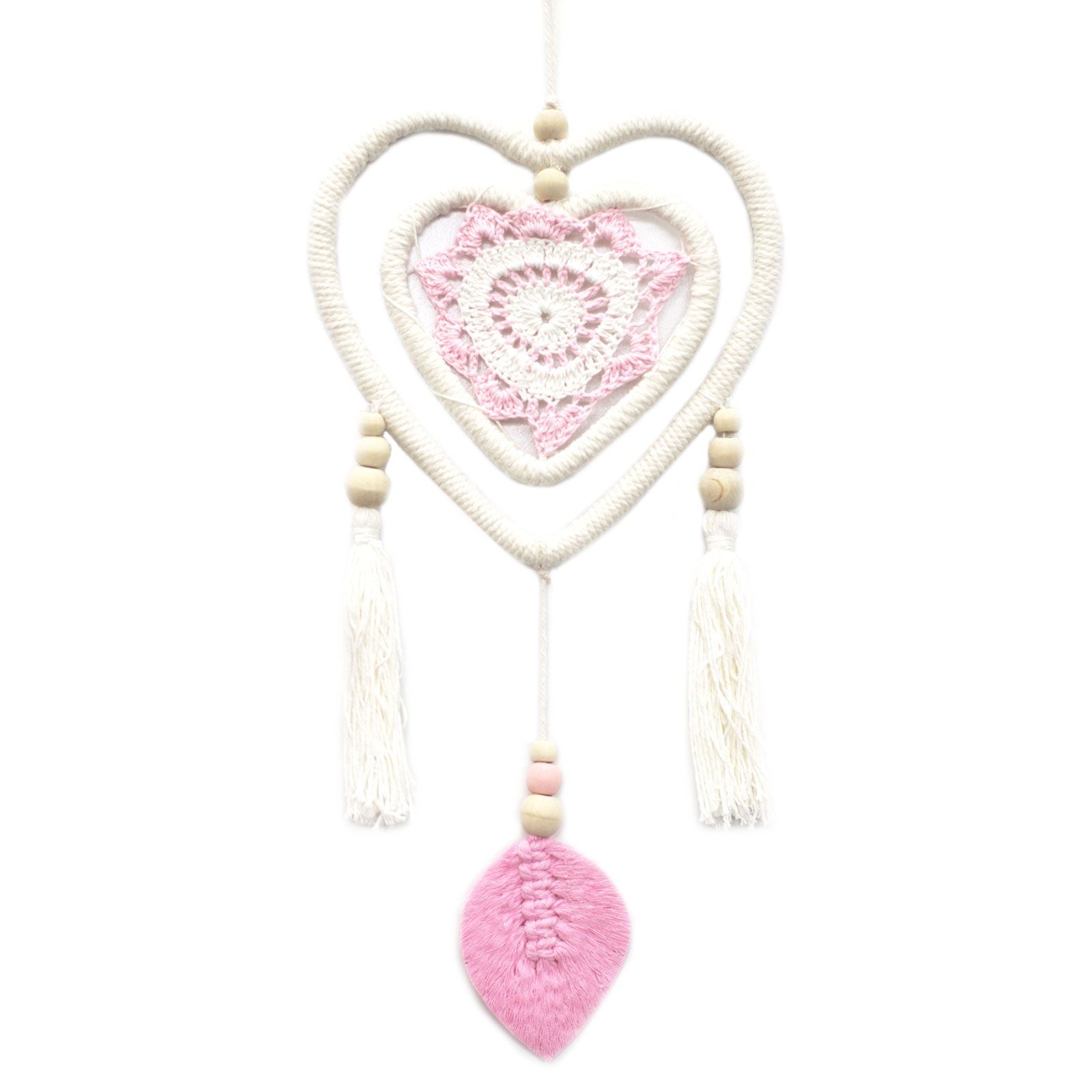 Attrape-rêves cœur rose artisanal suspendu, symbole d’amour et de douceur pour apaiser le sommeil