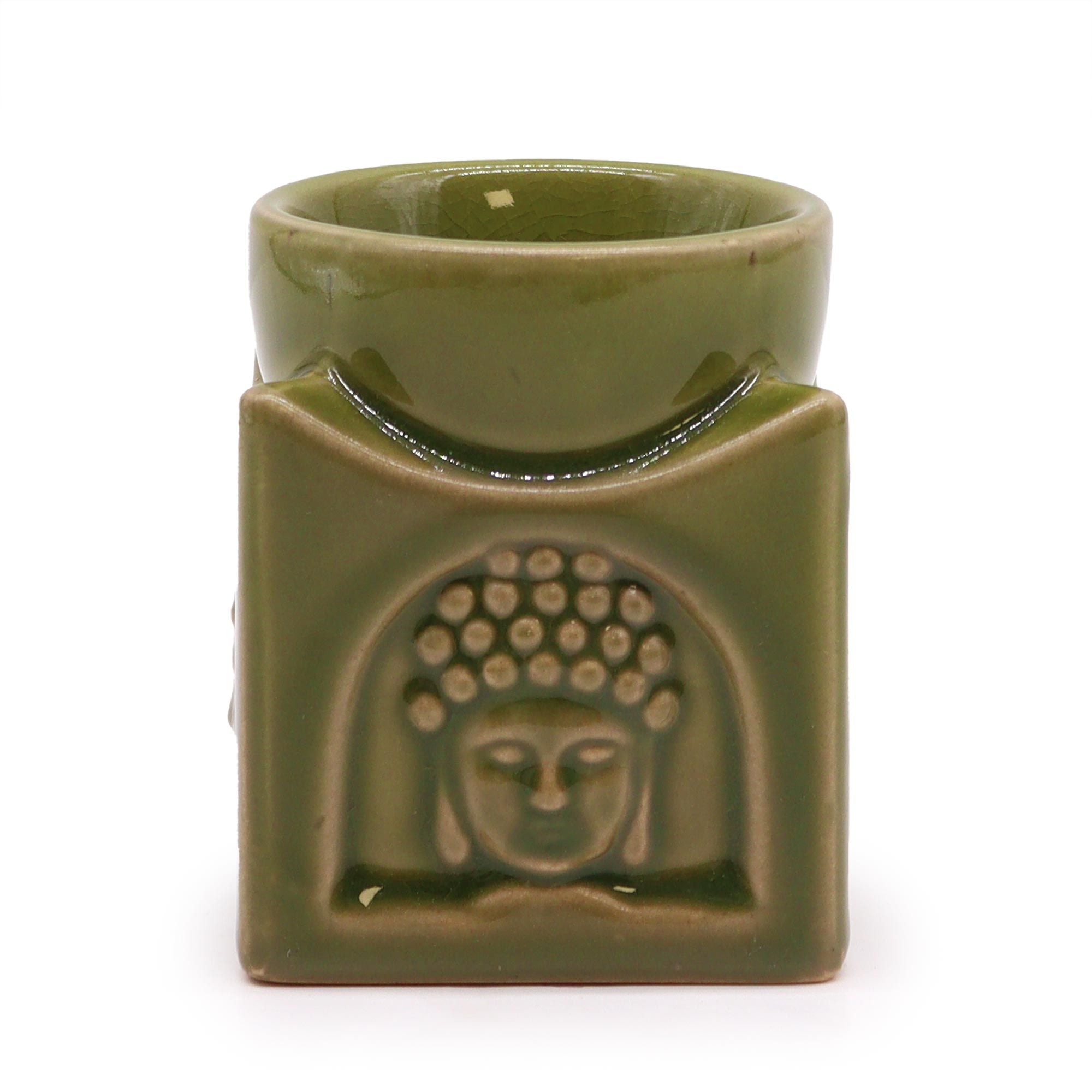 Brûleur d’huiles essentielles Bouddha carré jade clair en céramique avec motif Bouddha sculpté, vue de face