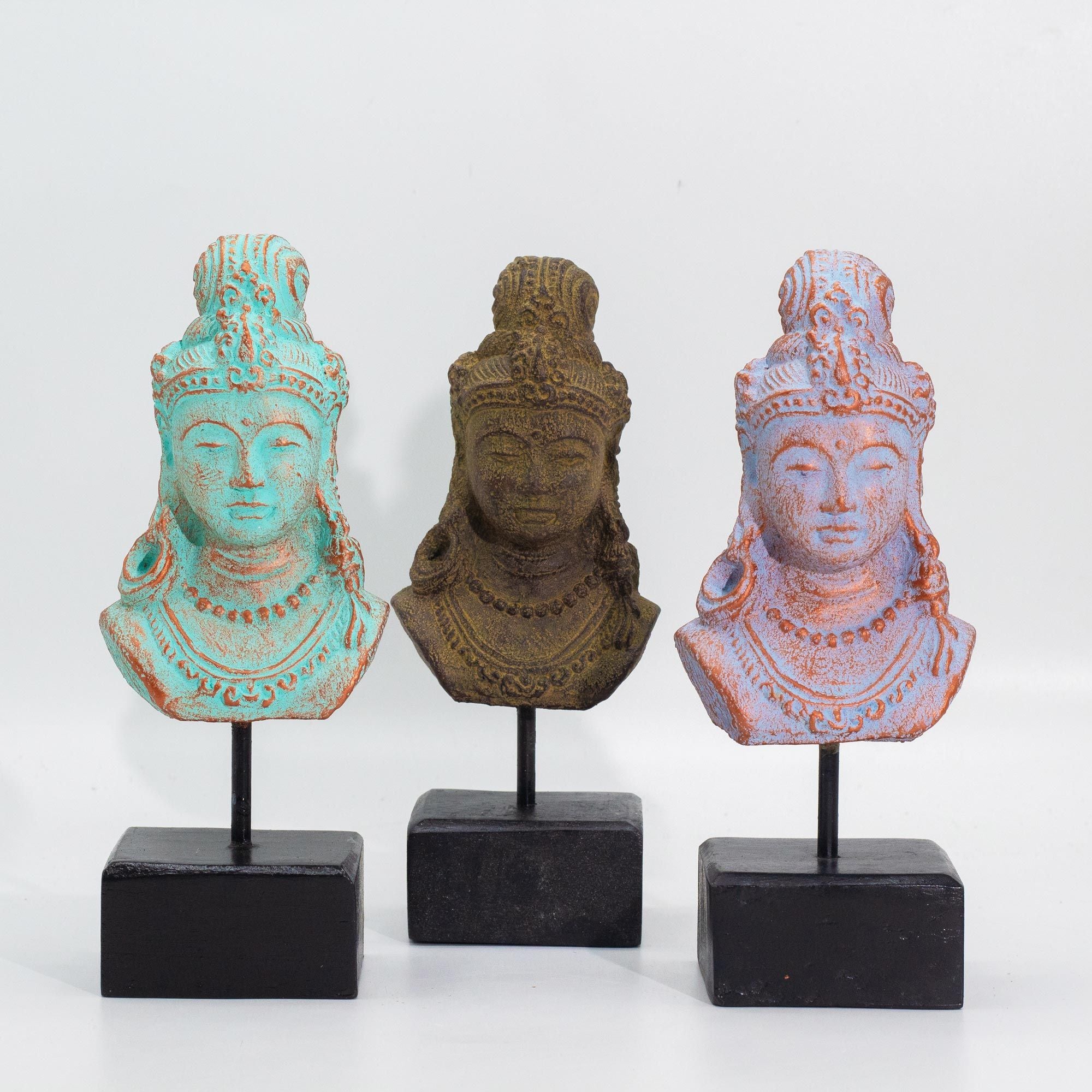 statues princesse java différentes couleurs bleu foncé vert décoration zen artisanale