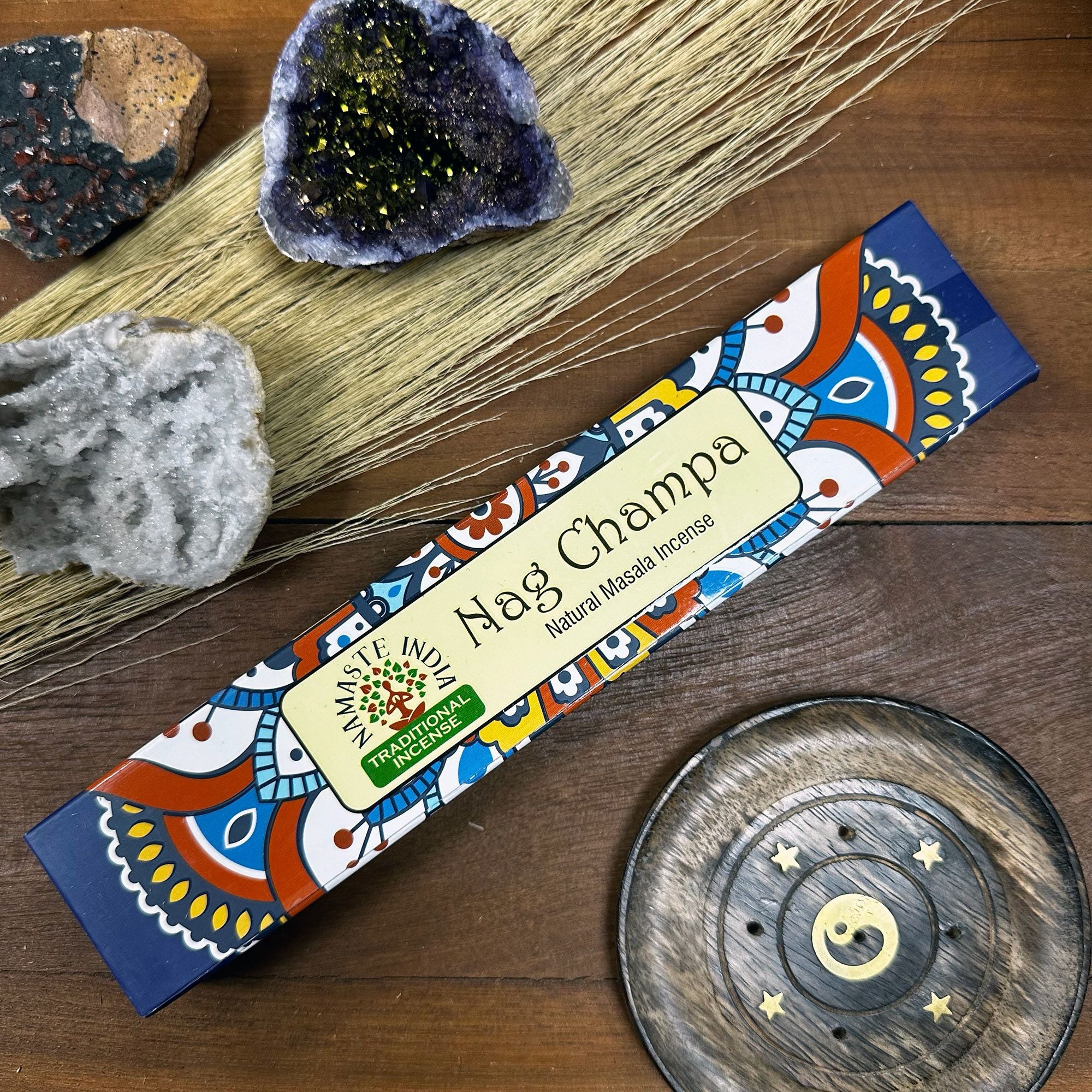 Encens Nag champa Namaste Mandala avec pierres et porte-encens, ambiance naturelle relaxante
