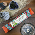 Encens palo santo Namaste Mandala avec pierres et porte-encens, ambiance naturelle relaxante