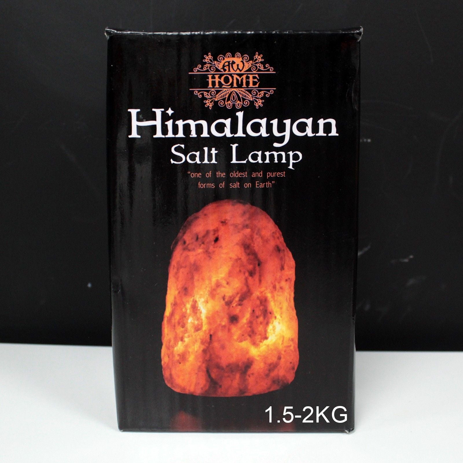 lampe sel himalaya allumée lumière orange ambiance relaxante décoration zen