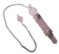 pendule triple en quartz rose avec chaîne argentée utilisé pour la radiesthésie et le développement de l’intuition