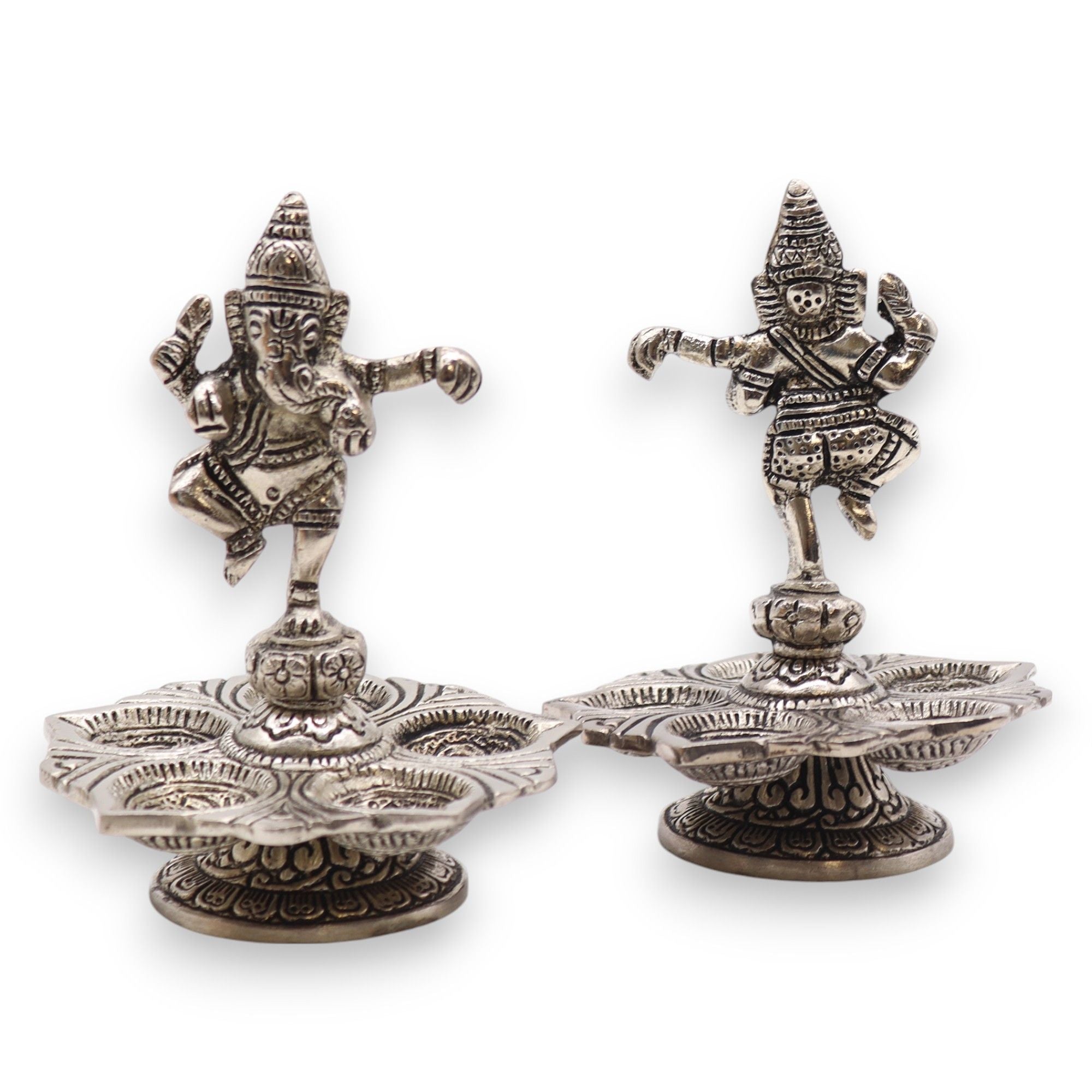deux porte-encens ganesha dansant posés côte à côte pour décoration et méditation