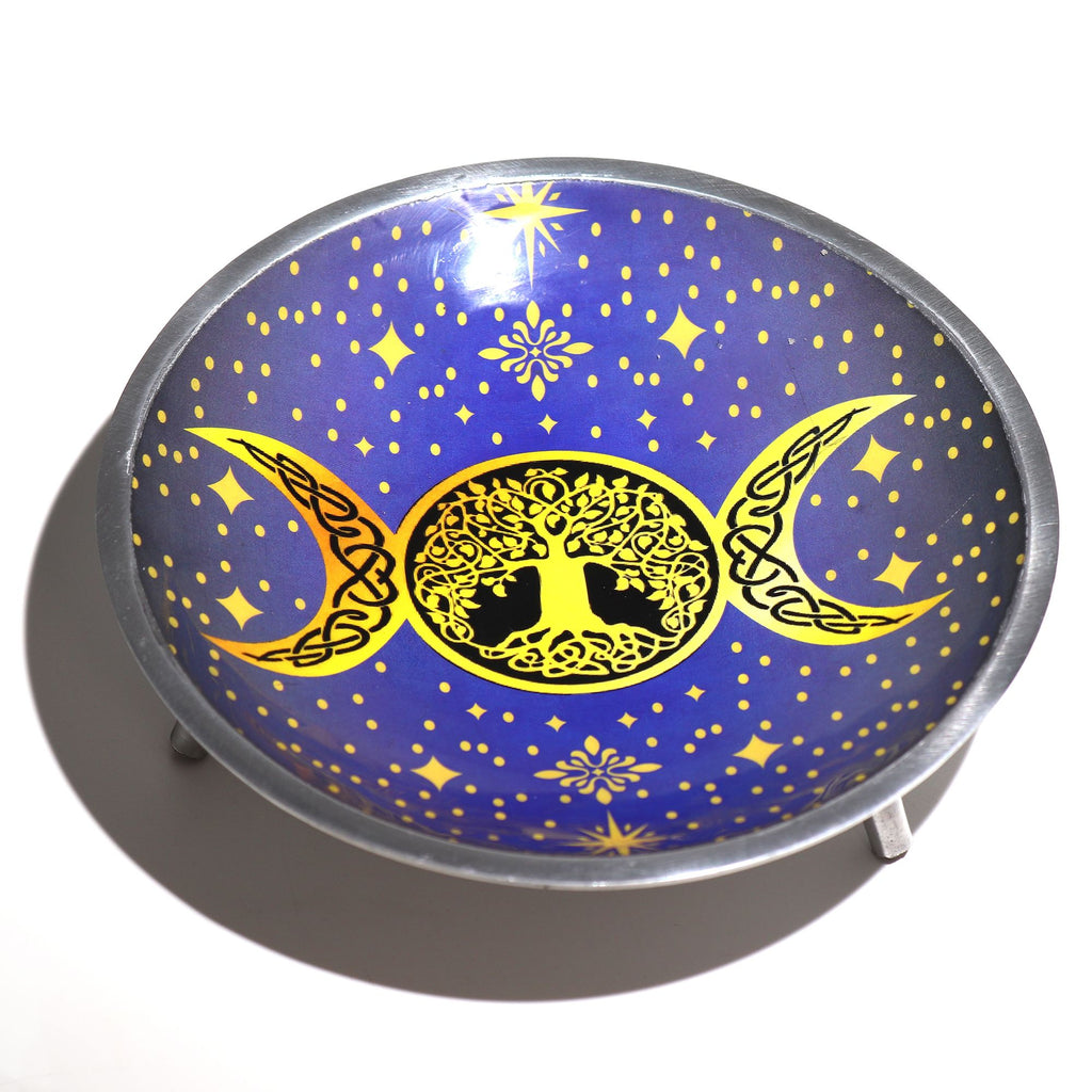 assiette offrande triple lune violette detail motif etoile et lune objet spirituel rituel