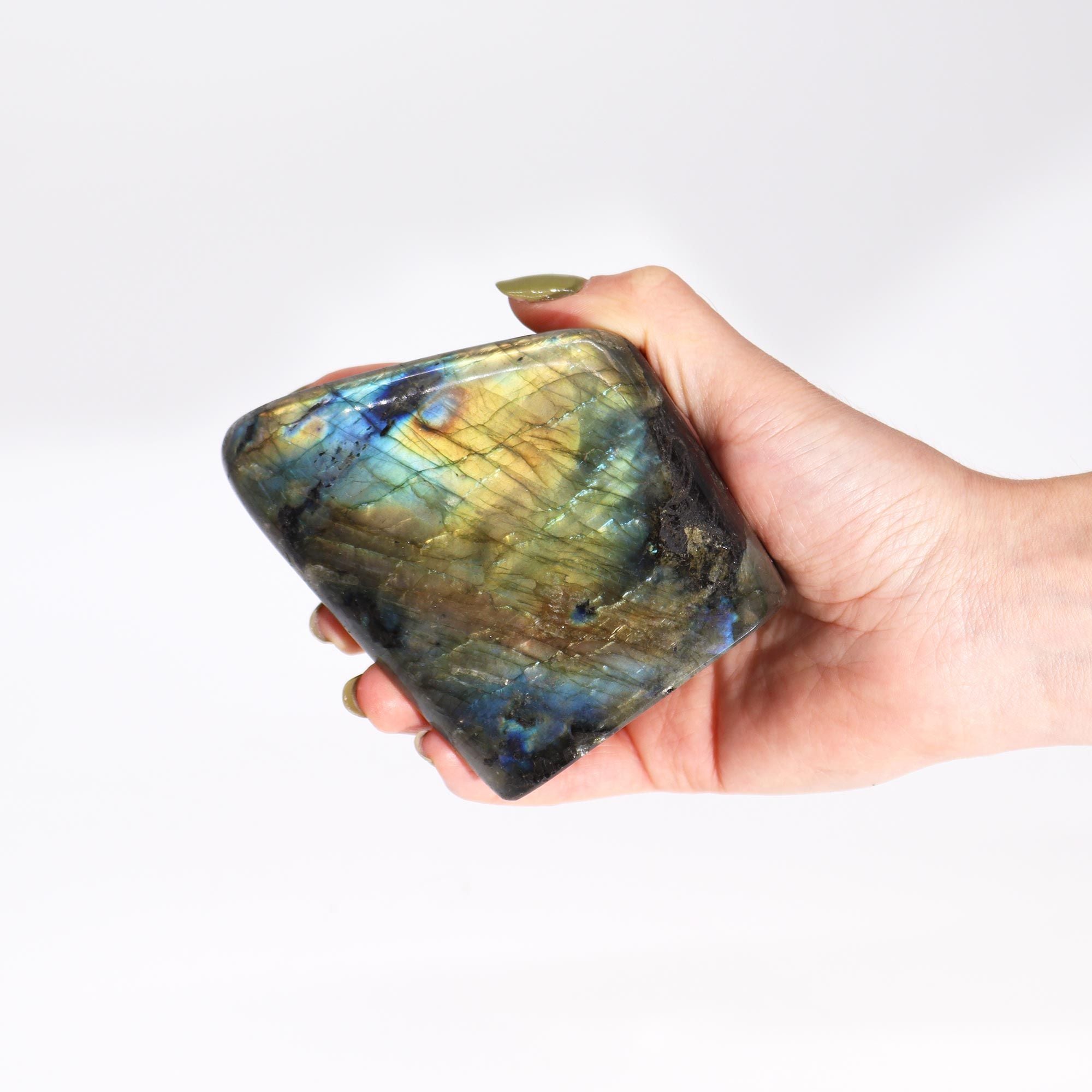 Pierre de Labradorite Brute Madagascar | Harmonie & Sérénité