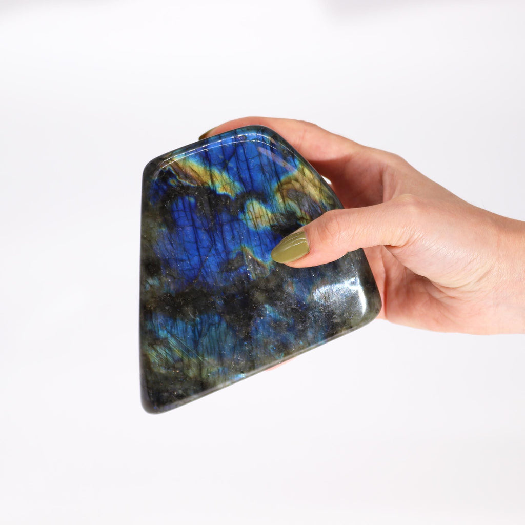 Pierre de Labradorite de Madagascar | Décoration Naturelle & Sérénité
