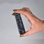 Point de Labradorite de Madagascar | Éclat Naturel & Sérénité