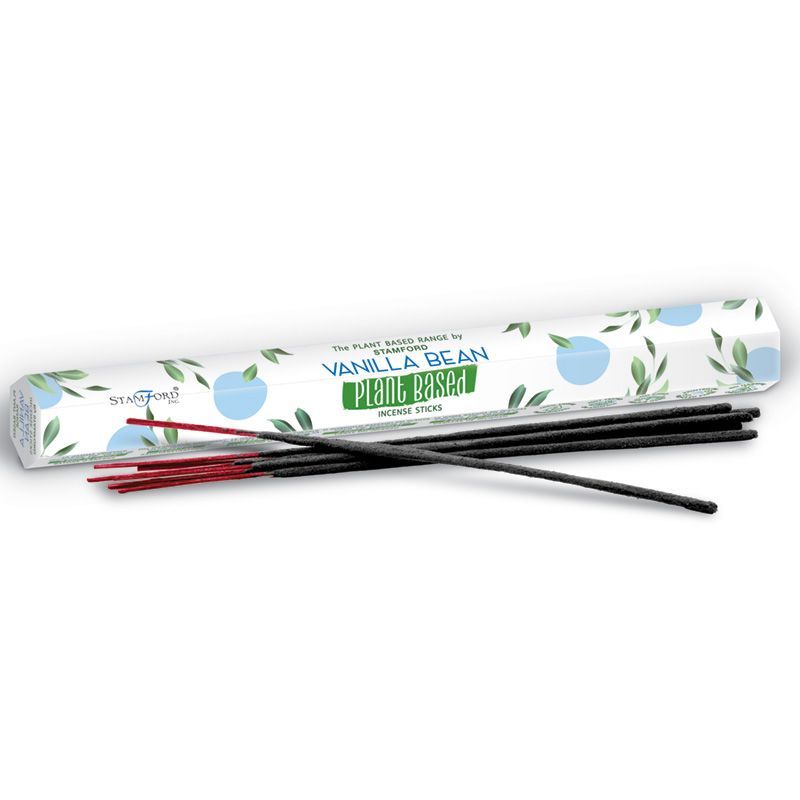 Boite de batonnets d encens naturels Stamford vanille avec support a encens et batonnets rouges dans une ambiance minimaliste et naturelle
