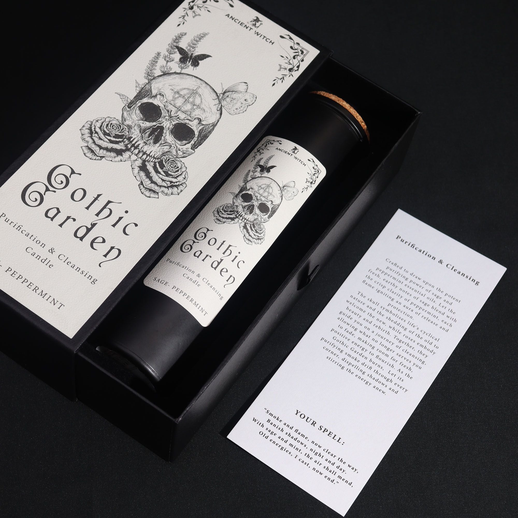 Bougie rituelle Gothic Garden avec coffret premium et carte de rituel vue en angle