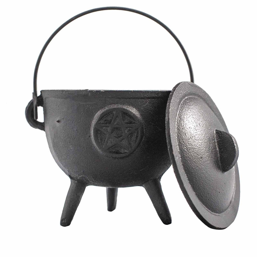 Chaudron en fonte pentagramme avec couvercle ouvert, idéal pour brûler encens, herbes ou résines