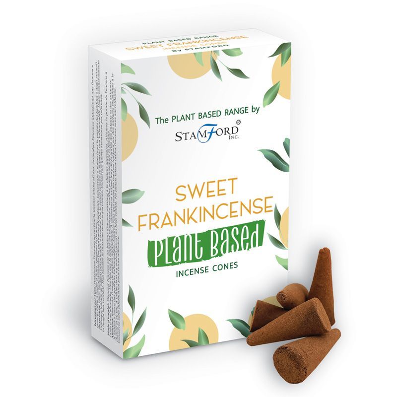 Boite de cones d encens classique naturels senteur oliban doux avec cones marron poses devant packaging blanc vegetal