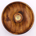 porte encens en bois naturel avec gravure bouddha méditation et support central pour encens bâtons et cônes