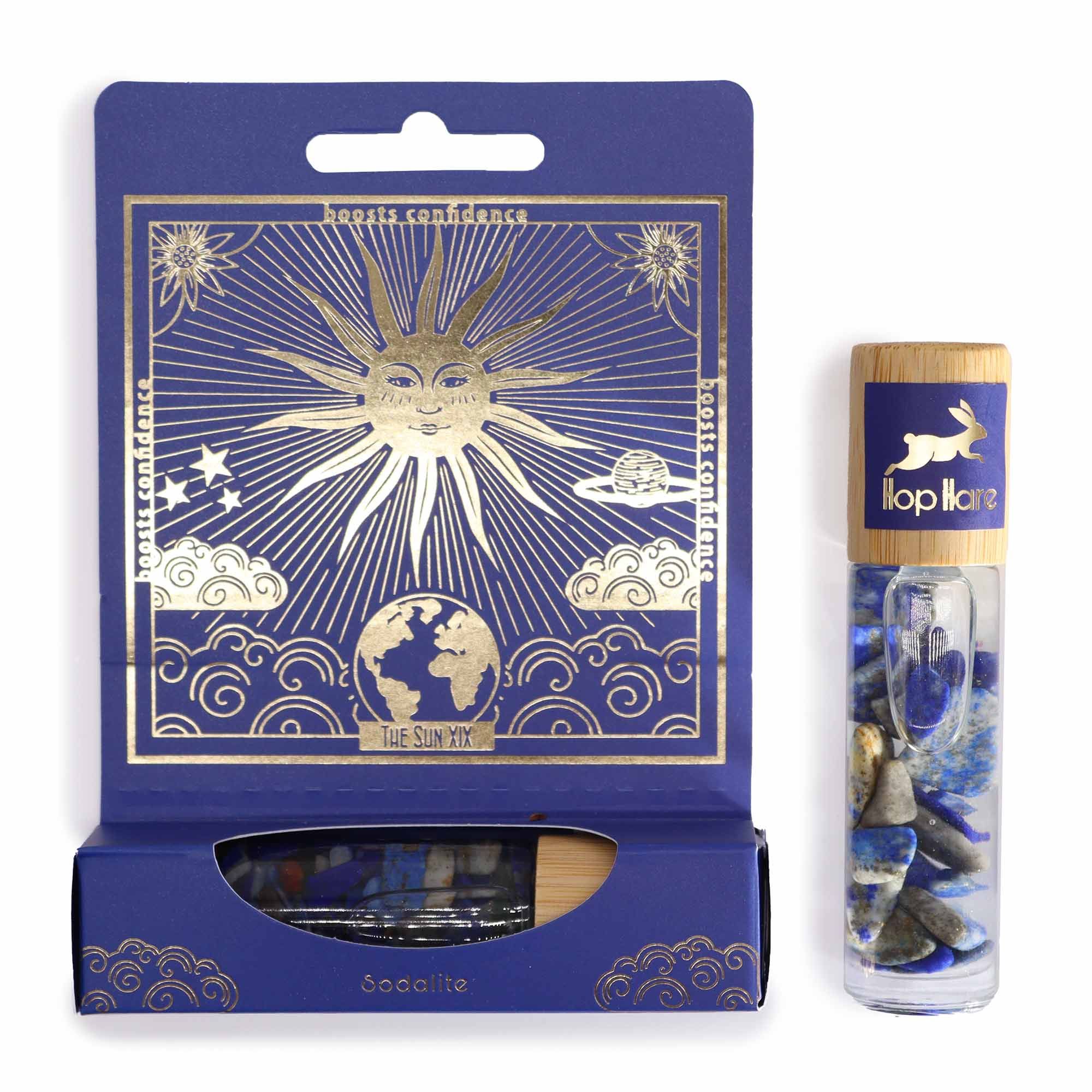 Roll-on tarot Le soleil aux huiles essentielles avec pierre de sodalite – parfum relaxant et apaisant.